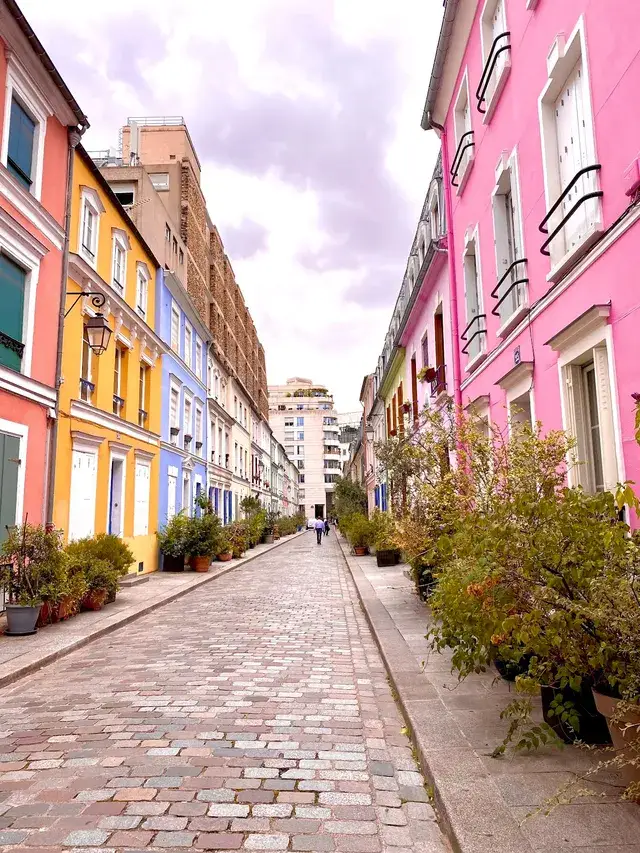 Rue Crémieux